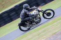 Vintage-motorcycle-club;eventdigitalimages;mallory-park;mallory-park-trackday-photographs;no-limits-trackdays;peter-wileman-photography;trackday-digital-images;trackday-photos;vmcc-festival-1000-bikes-photographs